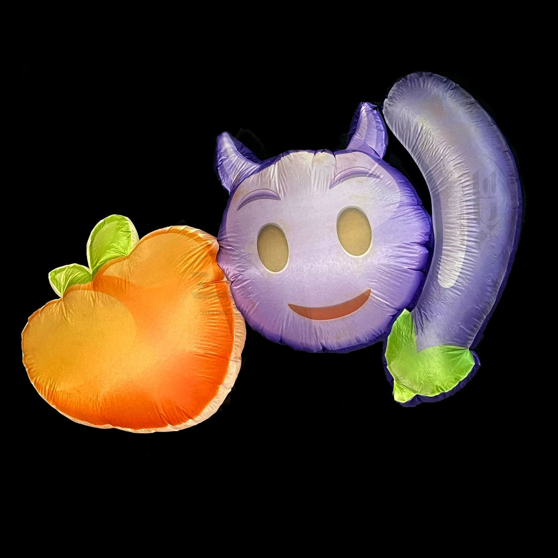 EMOJI x 3 - 03 - MED